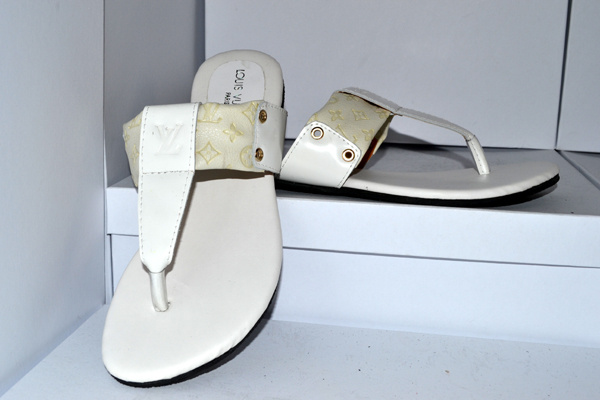 2017 LU slippers woman 35-42-055